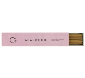 Chië Agarwood Japanese coreless incense with ceramic holder