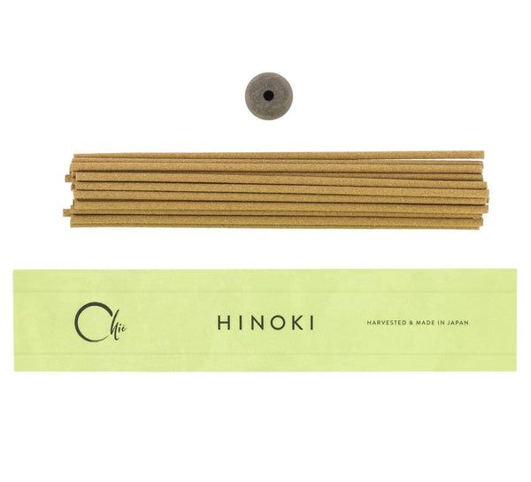 Chië Hinoki Japanese incense with a small ceramic holder