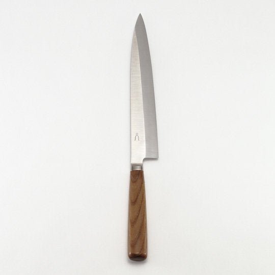 Right-handed Yanagiba illustrating handed single-bevel knife geometry