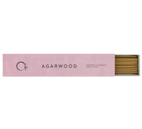 Agarwood - Natural incense with mini holder at Suwada1926