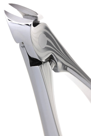 SUWADA Damascus Layered Nail Nipper blade and Damascus pattern close-up