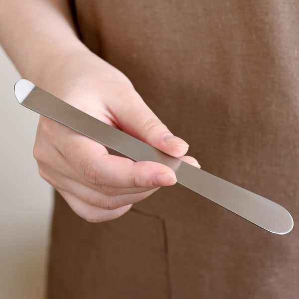 Spatule japonaise pratique pour raviolis, beurre et confiture