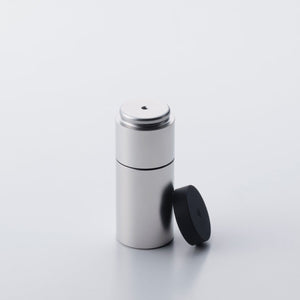 Japanese Spice Mill - Shake, Crush, Enjoy the complex aroma!