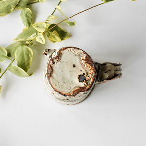 Japanese tea mug with chunky handle at Suwada1926