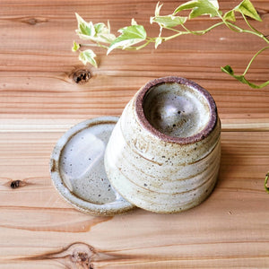Soba bowl with lid - Traditional Brushed Pottery at Suwada1926