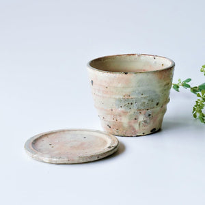 Traditional soba bowl with lid at Suwada1926