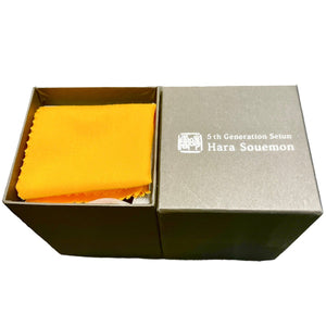 Ikebana Vase made of cast metal at Suwada1926