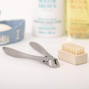 Nail Brush - Suwada1926